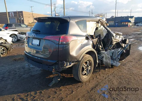 2018 Toyota Rav4 Le z USA, uszkodzony, nr VIN JTMBFREV4JJ214436